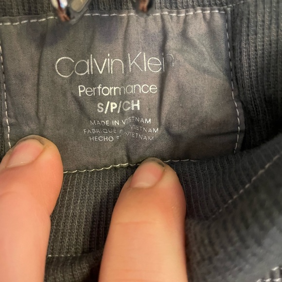 Calvin Klein woman’s size small army print pants! Light weight performance wear - Picture 3 of 3